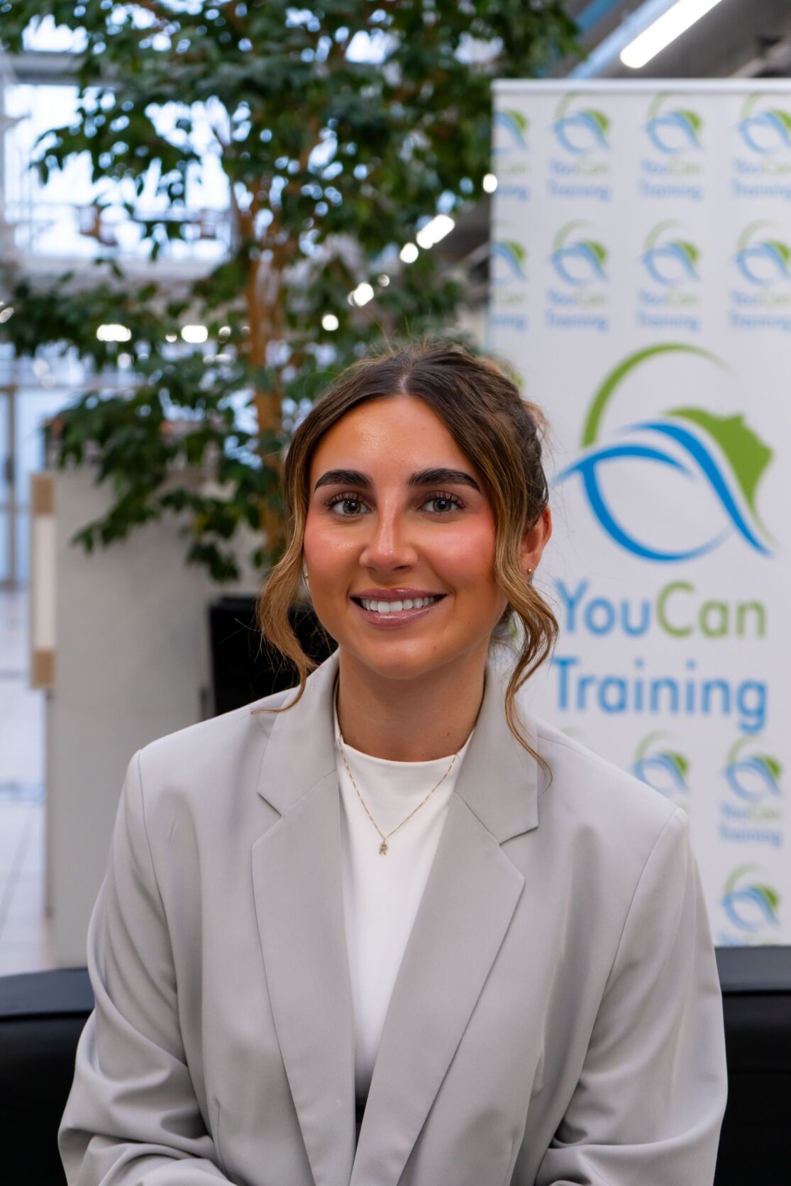 Rae Tedstone - Social Media Manager